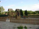 übersichtlicher Spielplatz